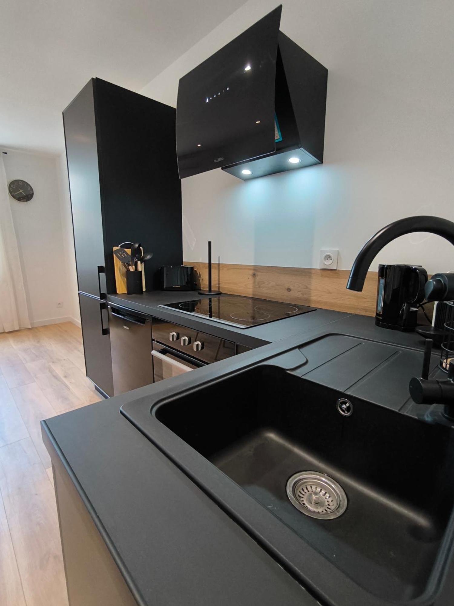 몽뗄리마 Sublime T2 En Plein Centre Climatise 아파트 외부 사진